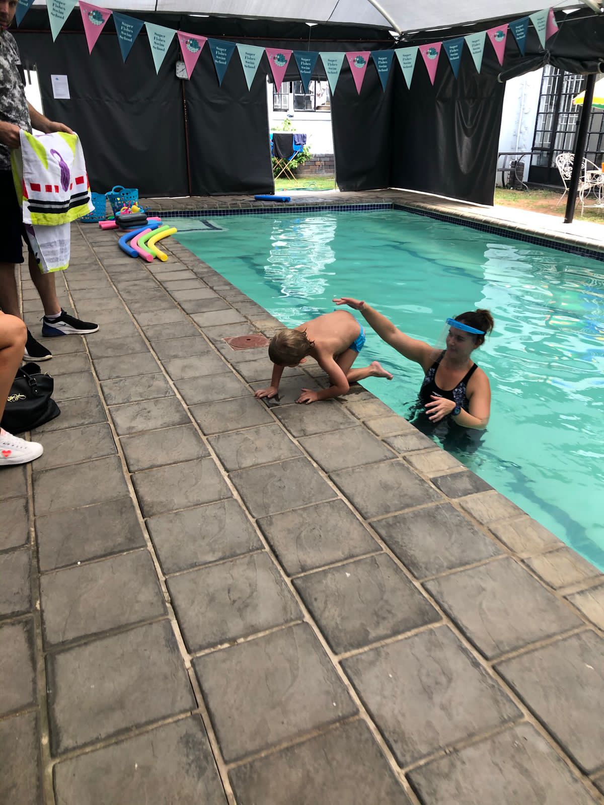 b8c33529-99a2-49b3-b35f-4f1aed9ea385