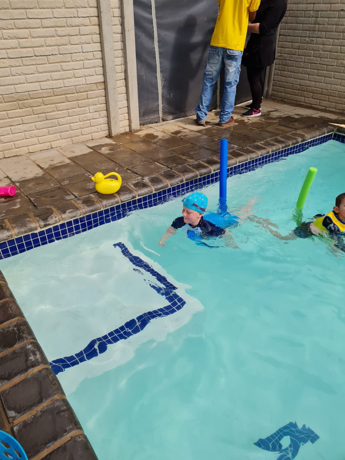 f3edefde-e7e8-4761-a0f9-e0476a24438c